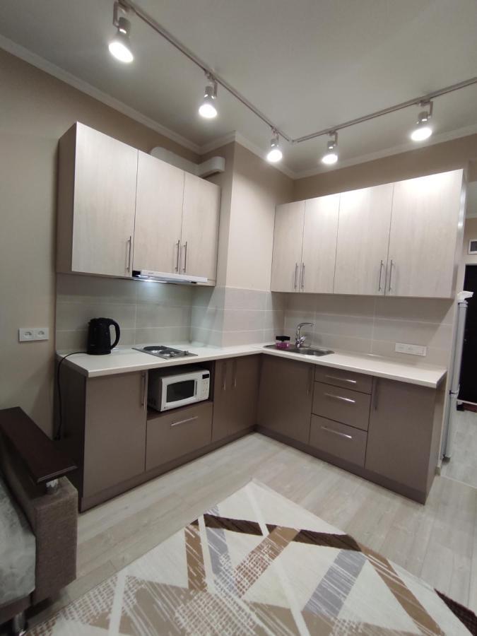 Уютная квартира-студия ЖК Lotus Terrace Apartment Алма Ата Екстериор снимка