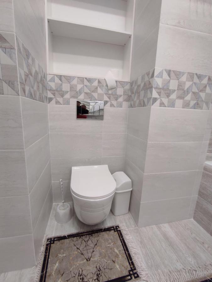 Уютная квартира-студия ЖК Lotus Terrace Apartment Алма Ата Екстериор снимка