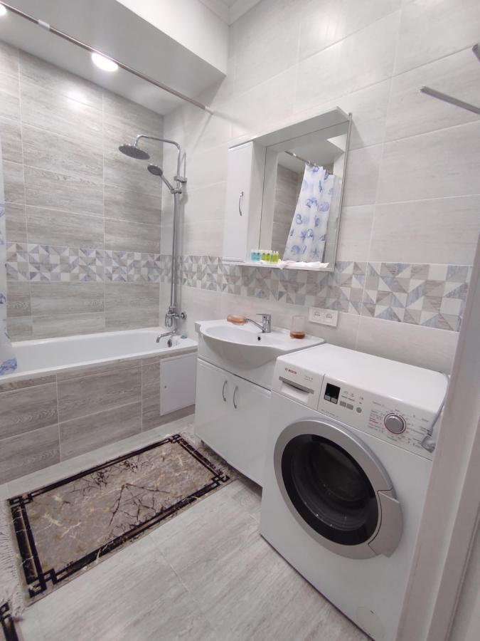Уютная квартира-студия ЖК Lotus Terrace Apartment Алма Ата Екстериор снимка